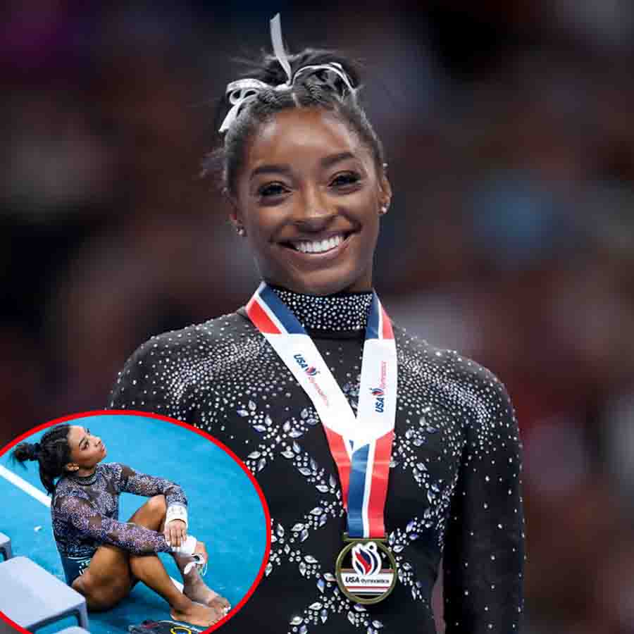 Simone Biles crawled on the floor with injury just moments before ...